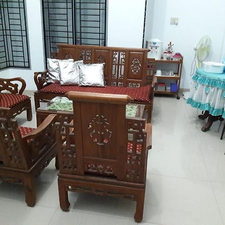 The Royal Residence Lhokseumawe Kültér fotó